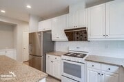 Photo - Stunning 3Bdm 2.5Ba Townhome in the Montec...