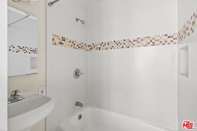 Photo - 1233 Barry Ave Unit 208