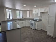 Photo - 1161 Johnson Dr