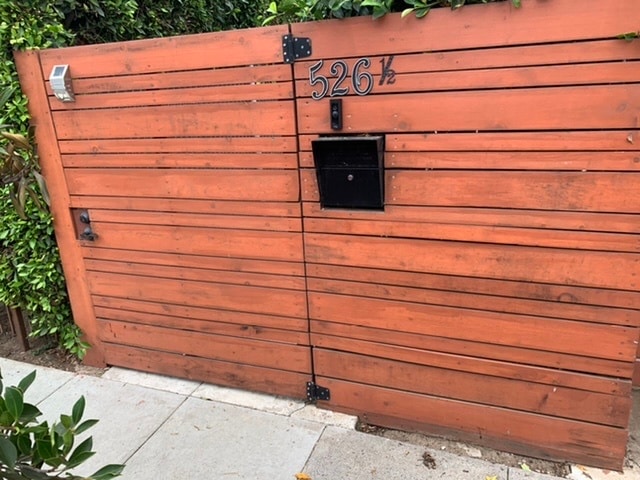Private locked front access gate (Ring Pro included) - 526 Brooks Ave