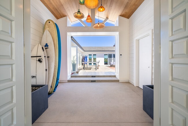 Photo - 1700 Galaxy Dr