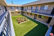 Photo - 326 S Manhattan Pl Condo Unit 203