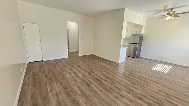 Photo - 1860 N Mariposa Ave Unit 2