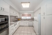 Photo - 19443 Superior St