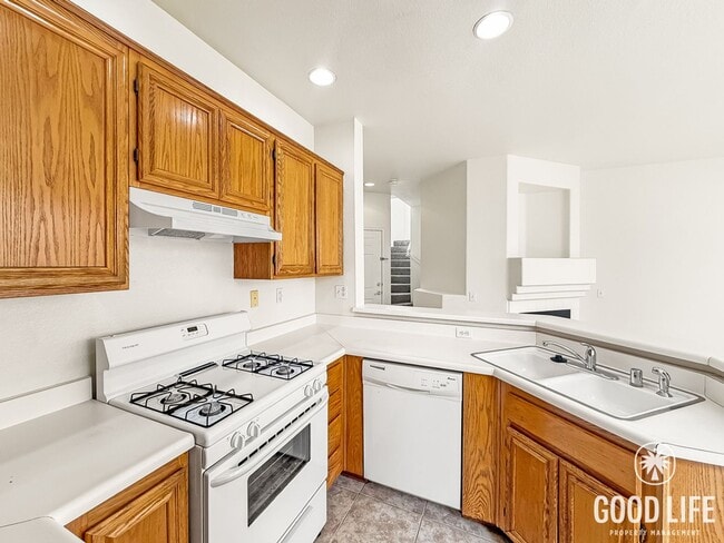 Photo - Spacious 3bd/3ba Located in Miramar Ranch North!