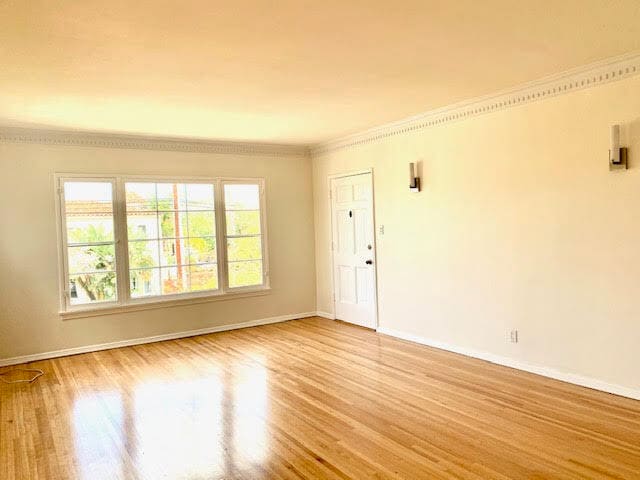 living room - 356 S La Jolla Ave Unit 356
