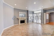 Photo - 601 N Kenwood St Condo