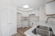 Photo - 455 Del Mar Ct Townhome