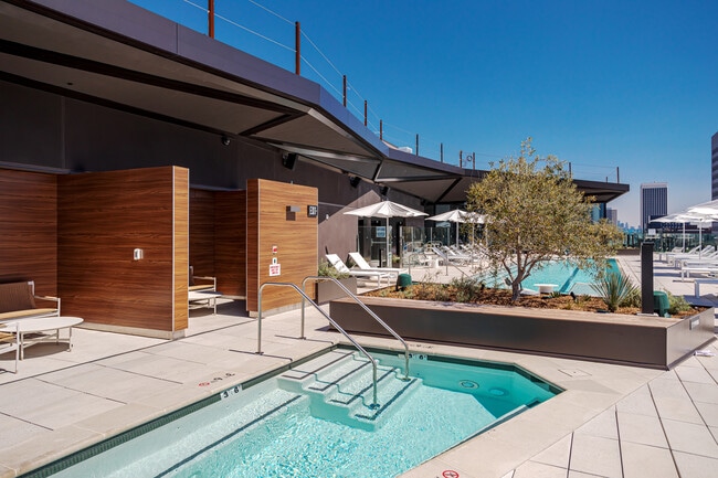 Photo - 6401 Wilshire Blvd Apartment Unit 811A