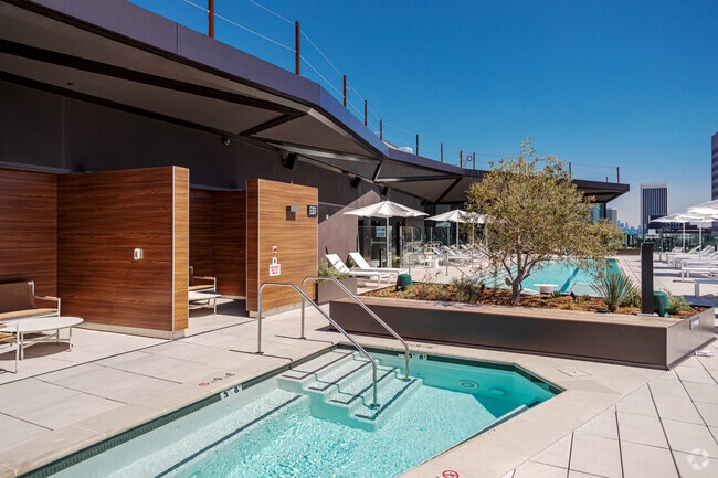 Building Photo - 6401 Wilshire Blvd Rental