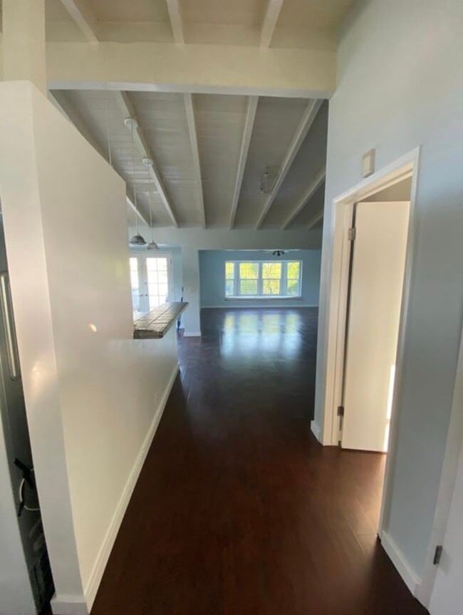 Photo - 5200 E Burnett St