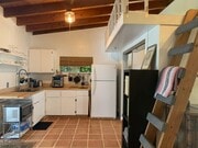 Photo - 8852 Wonderland Ave Apartments Unit Furnished Laurel Canyon