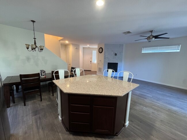 Large island - 31439 Arena Dr