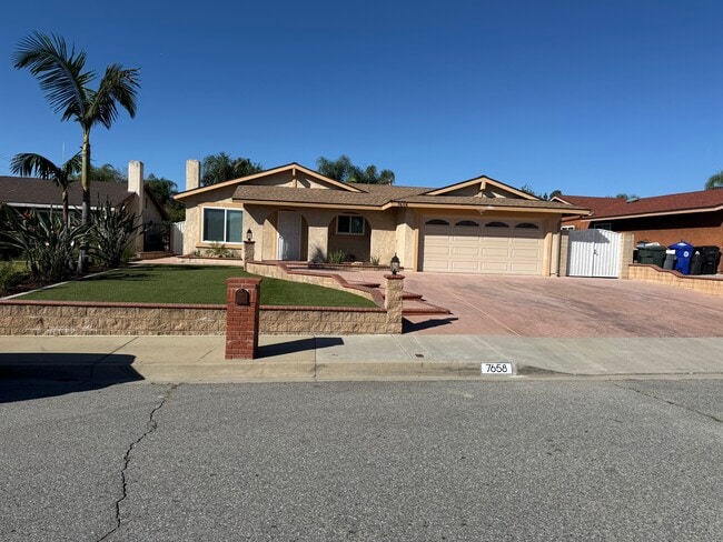 Building Photo - 7658 Cornel Ct