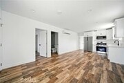 Photo - 523 W 78th St Townhome