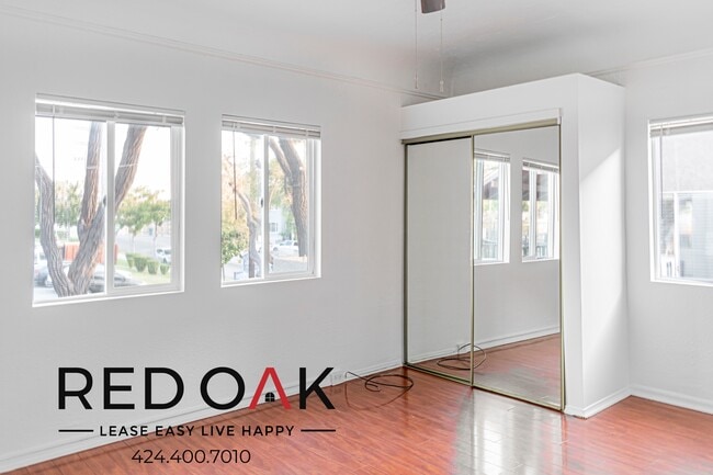 456-460 Cowles - 456-460 Cowles Apartment Unit 6
