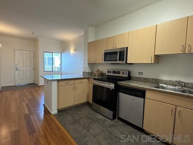 Photo - 1643 Sixth Ave Unit 408