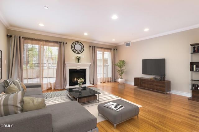 Photo - 1828 Glendon Ave Unit 101