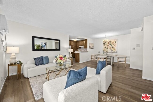 Photo - 360 S Euclid Ave Unit 219