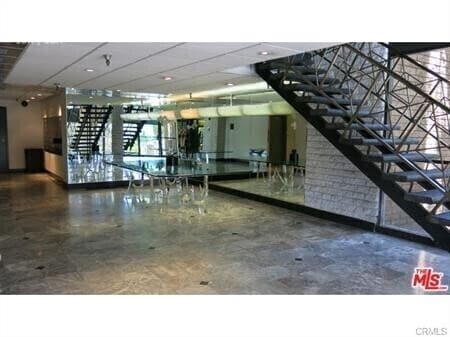 Building Photo - 3949 Los Feliz Blvd Unit 307