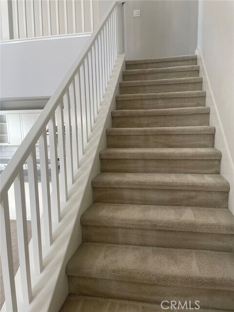 Photo - 121 Holly Springs