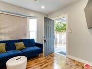 Photo - 11472 Ventura Blvd Unit B