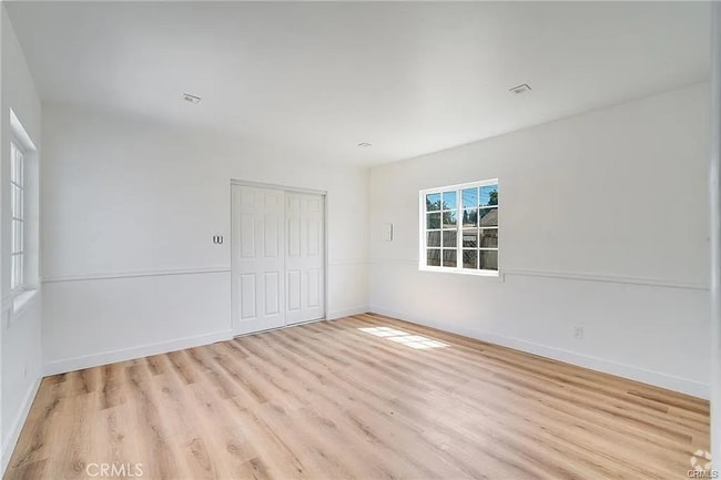 Building Photo - 8178 Chestnut Ave Rental