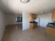 Photo - 1714 Cherry Ave Apartments Unit B