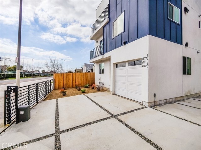 Photo - 3809 W Exposition Blvd