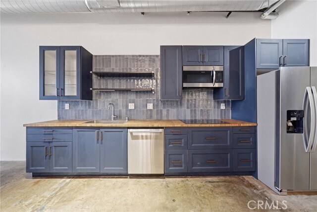 Photo - 825 East 4th St Unit 101