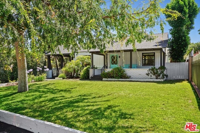 Photo - 4940 Placidia Ave