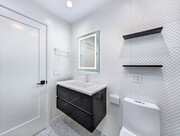fully remodeled master bathroom - 14 Reef St Townhome