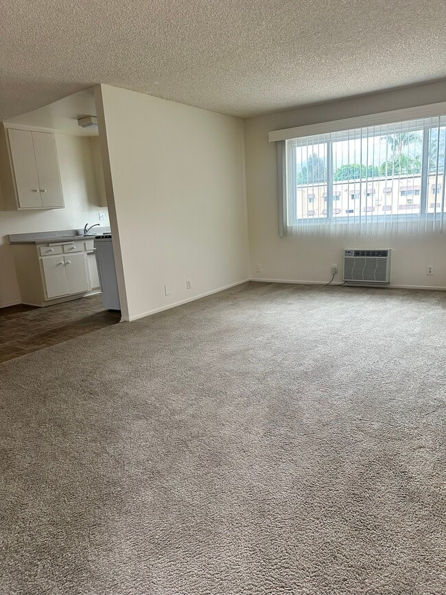 Building Photo - 1181 E Hollyvale St Unit 1157 18