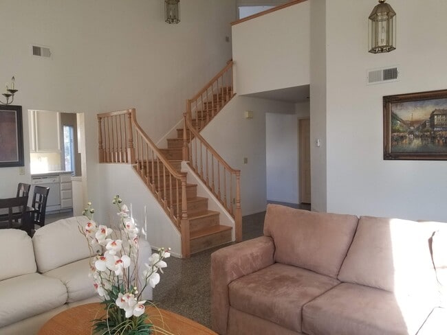 Building Photo - 11715 Thomas Hayes Ln