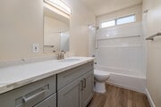 1BR, 1BA - 600SF - Bathroom - Pomerado Gardens Apartments