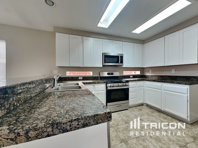 Photo - 25172 Omaha Dr