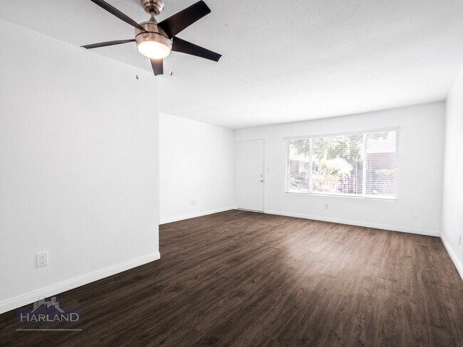 Photo - 4515 Bancroft St