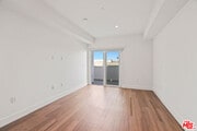 Photo - 518 N Gramercy Pl Unit 211