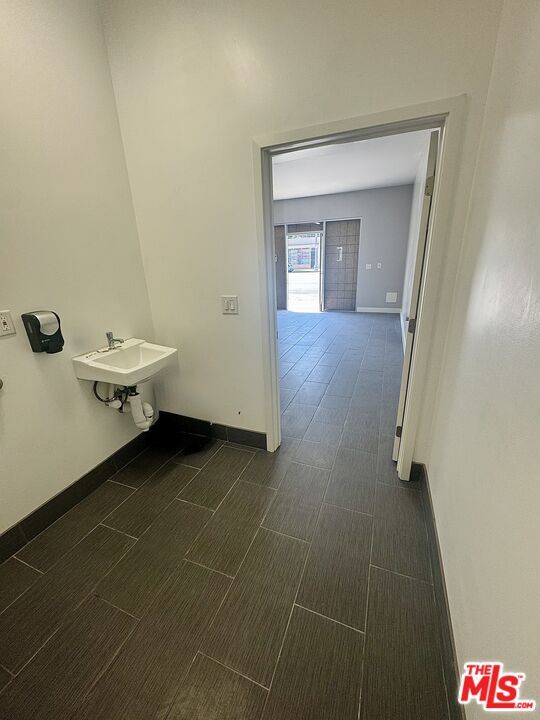 Photo - 2911 W Florence Ave