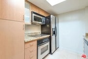 Photo - 13700 Marina Pointe Dr Condo Unit 1026