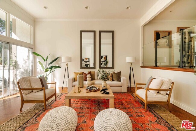 Photo - 17158 Palisades Cir