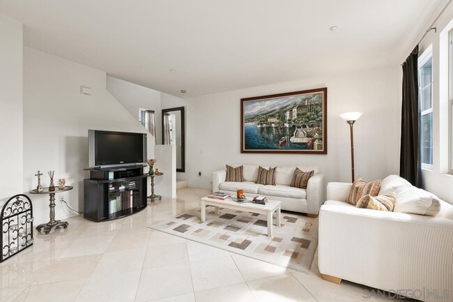 Photo - 16915 Hutchins Landing