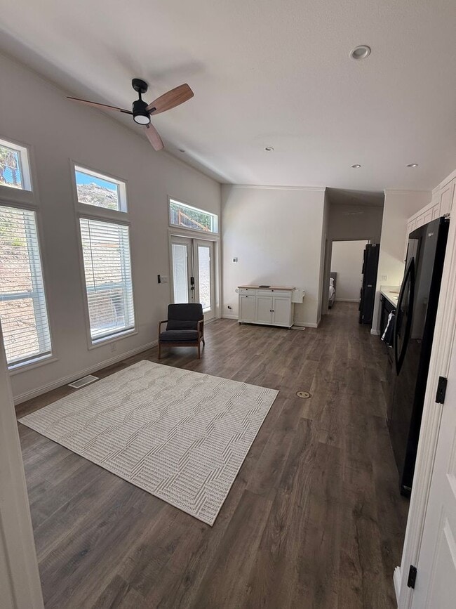 Building Photo - Peaceful, Private ADU Near Lake Jennings!