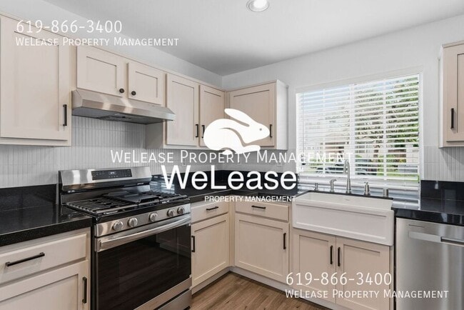 Photo - 2390 Grand Forks Rd