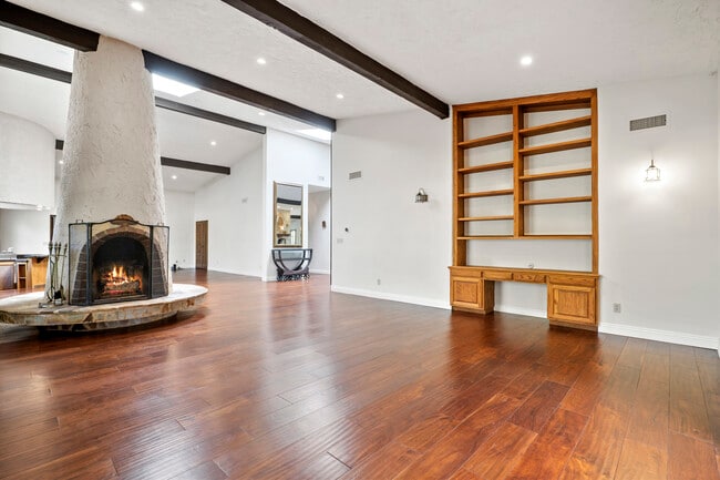 Photo - 14 Appaloosa Ln