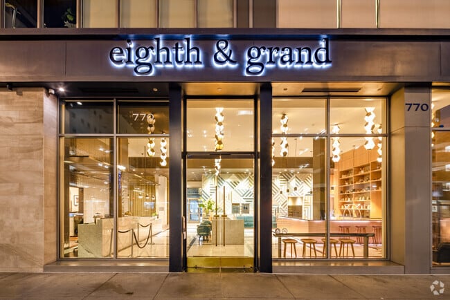 Photo - 8th and Grand