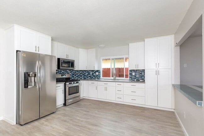 Photo - 3 Bedroom Home in Mira Mesa
