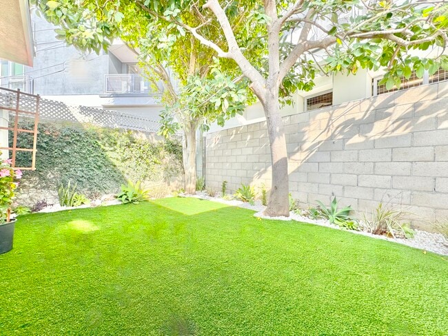 Photo - 4244 Inglewood Blvd Unit 4250