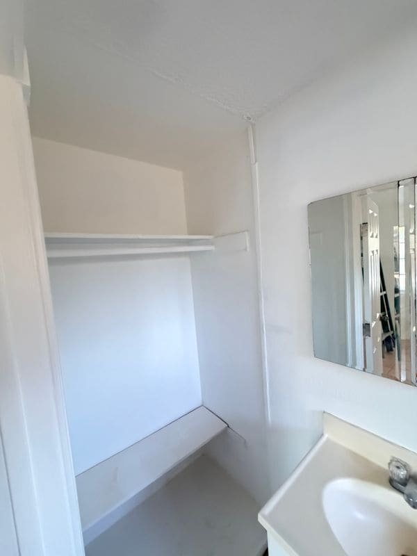 Photo - 5314 N Banewell Ave