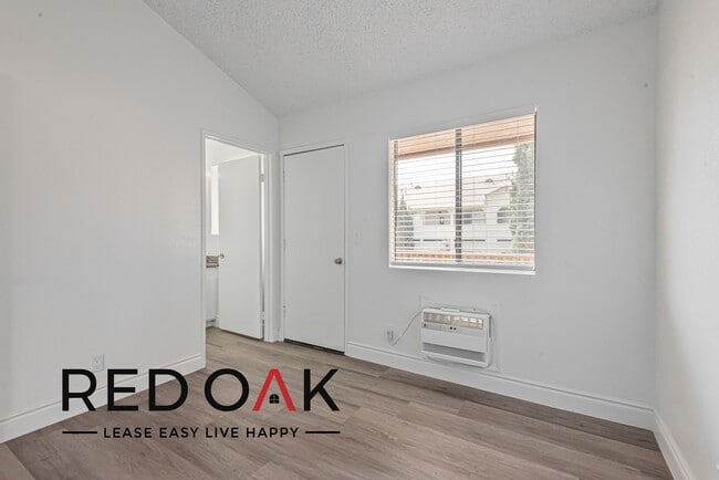 Photo - 1542 N Orizaba Ave Unit 6